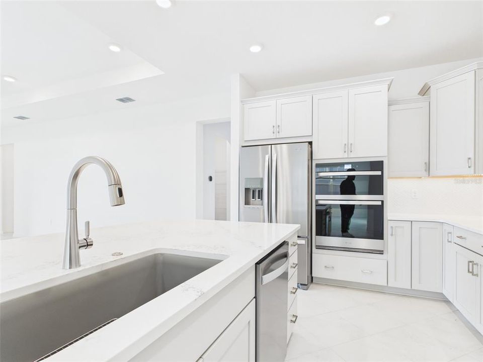 En Renta: $2,500 (4 camas, 3 baños, 2645 Pies cuadrados)