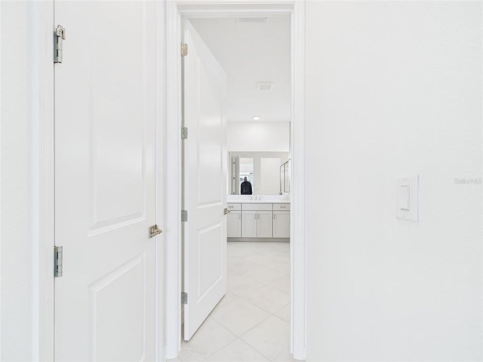 En Renta: $2,500 (4 camas, 3 baños, 2645 Pies cuadrados)