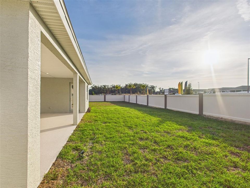 En Renta: $2,500 (4 camas, 3 baños, 2645 Pies cuadrados)