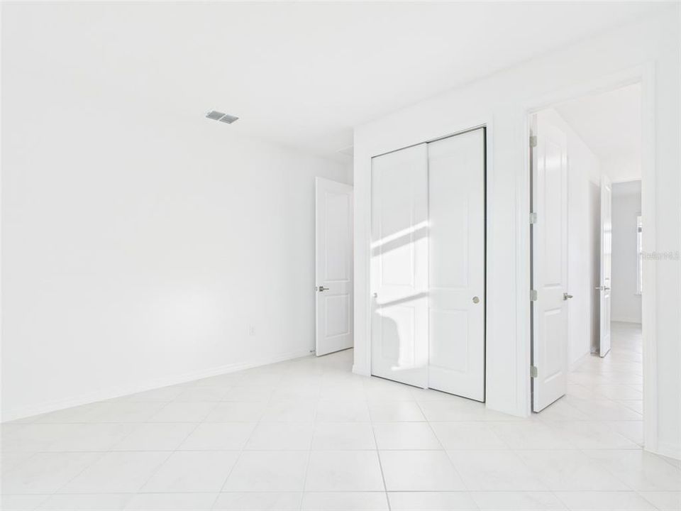 En Renta: $2,500 (4 camas, 3 baños, 2645 Pies cuadrados)