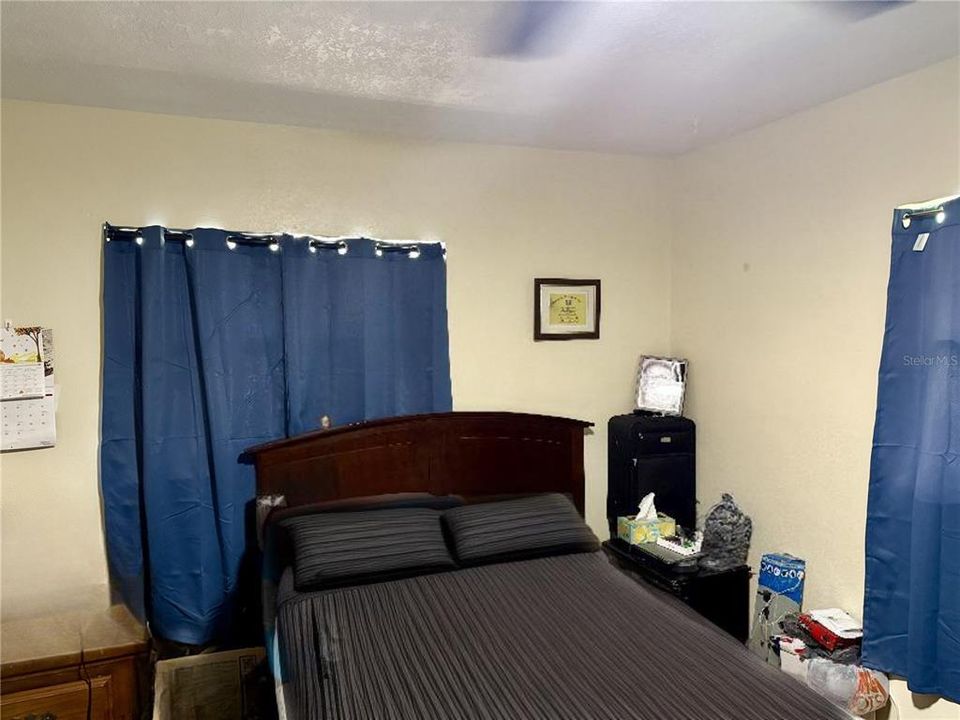 For Sale: $255,000 (3 beds, 2 baths, 1320 Square Feet)