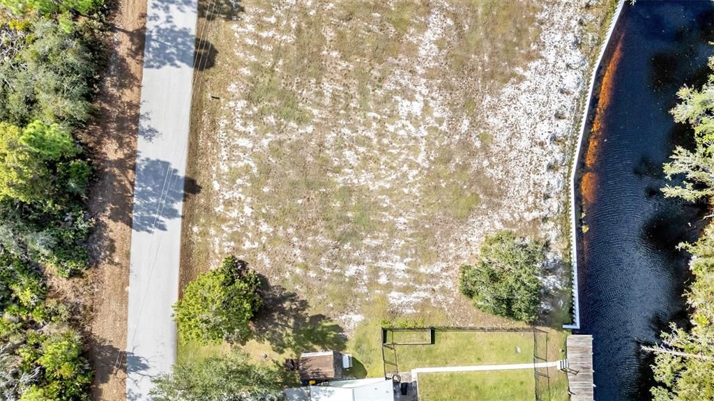 На продажу: $99,900 (0.22 acres)