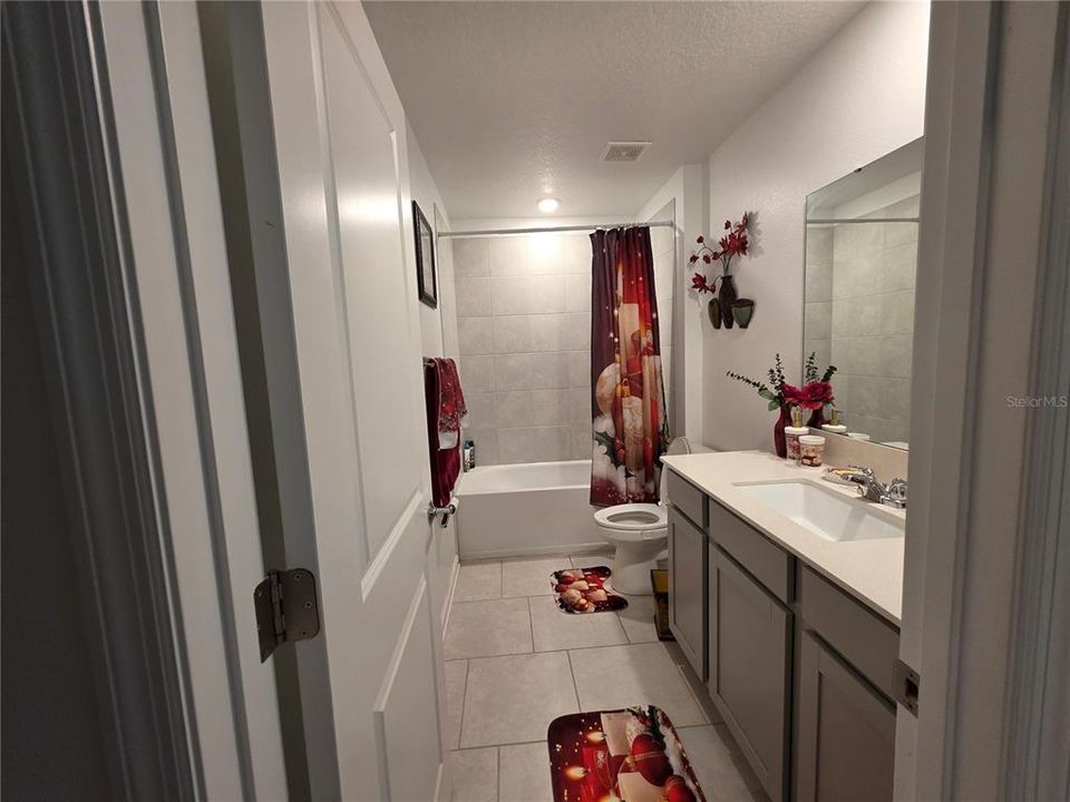 For Sale: $346,000 (4 beds, 2 baths, 1966 Square Feet)