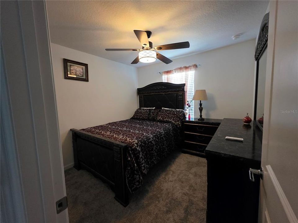 For Sale: $346,000 (4 beds, 2 baths, 1966 Square Feet)