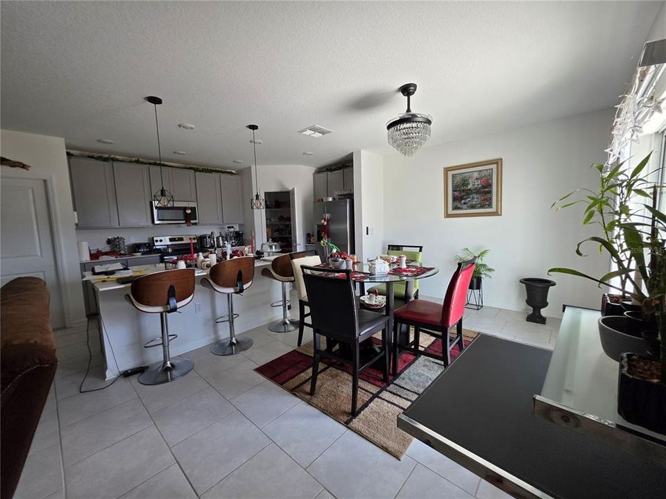 For Sale: $346,000 (4 beds, 2 baths, 1966 Square Feet)