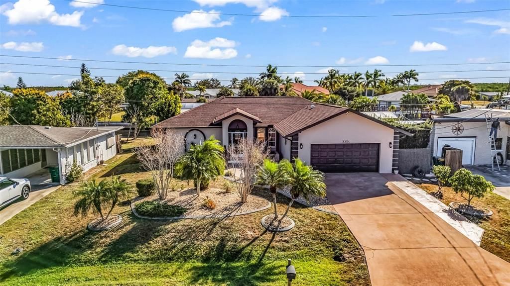 For Sale: $549,000 (2 beds, 2 baths, 1619 Square Feet)