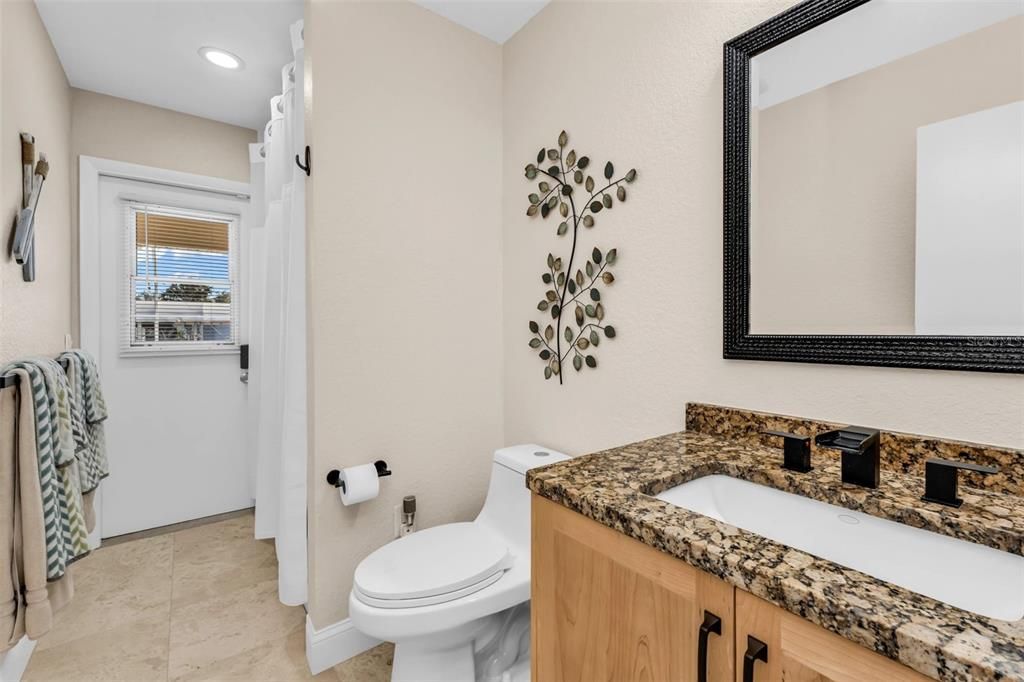 For Sale: $549,000 (2 beds, 2 baths, 1619 Square Feet)