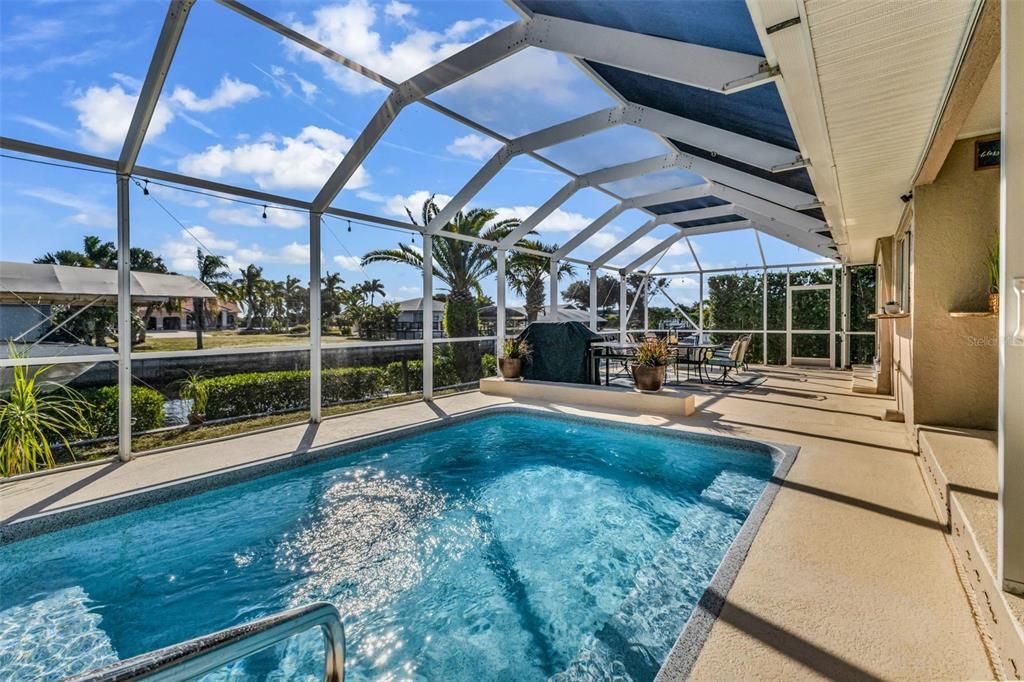 For Sale: $549,000 (2 beds, 2 baths, 1619 Square Feet)