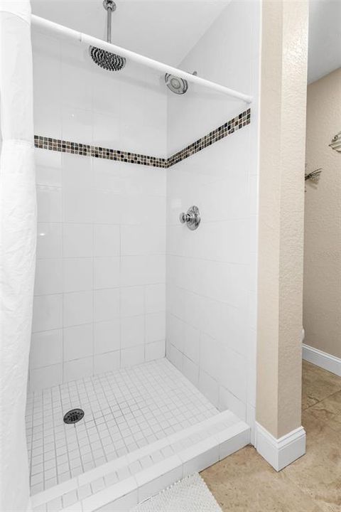 For Sale: $549,000 (2 beds, 2 baths, 1619 Square Feet)