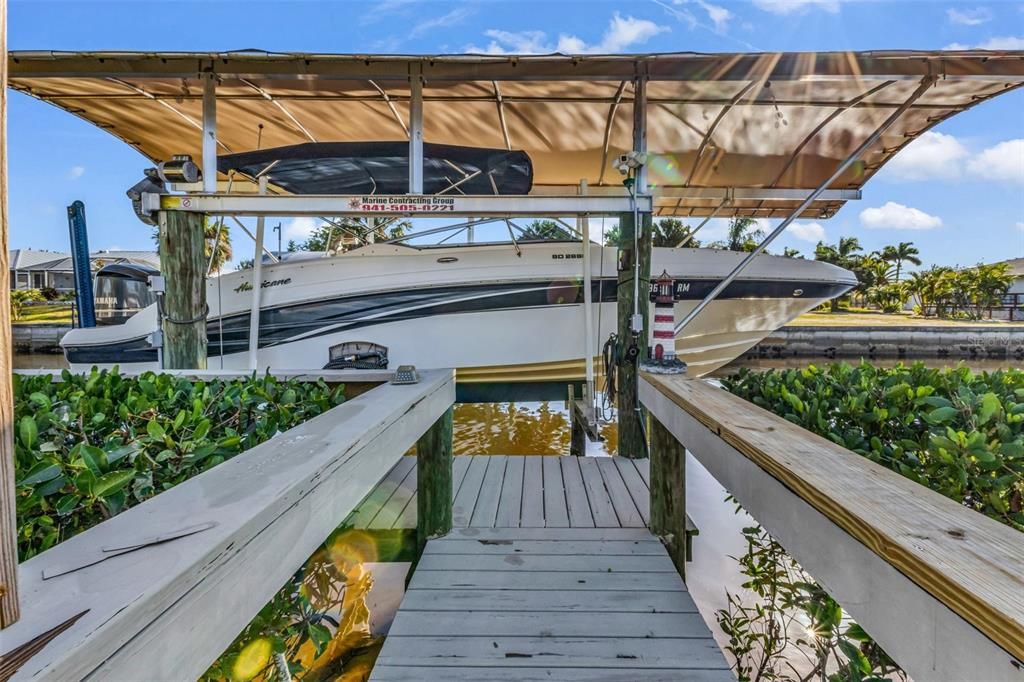 For Sale: $549,000 (2 beds, 2 baths, 1619 Square Feet)