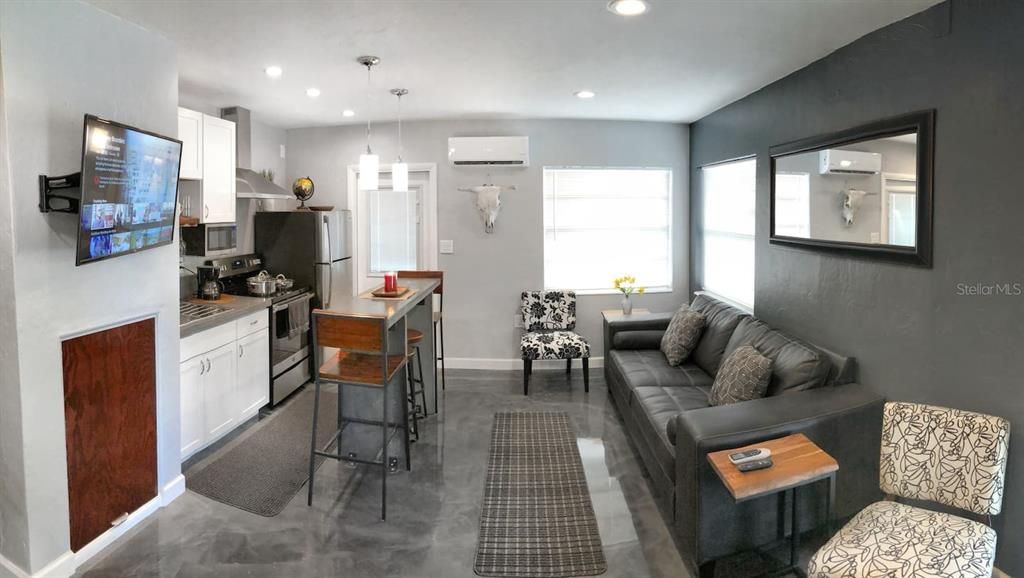 For Rent: $1,300 (1 beds, 1 baths, 505 Square Feet)