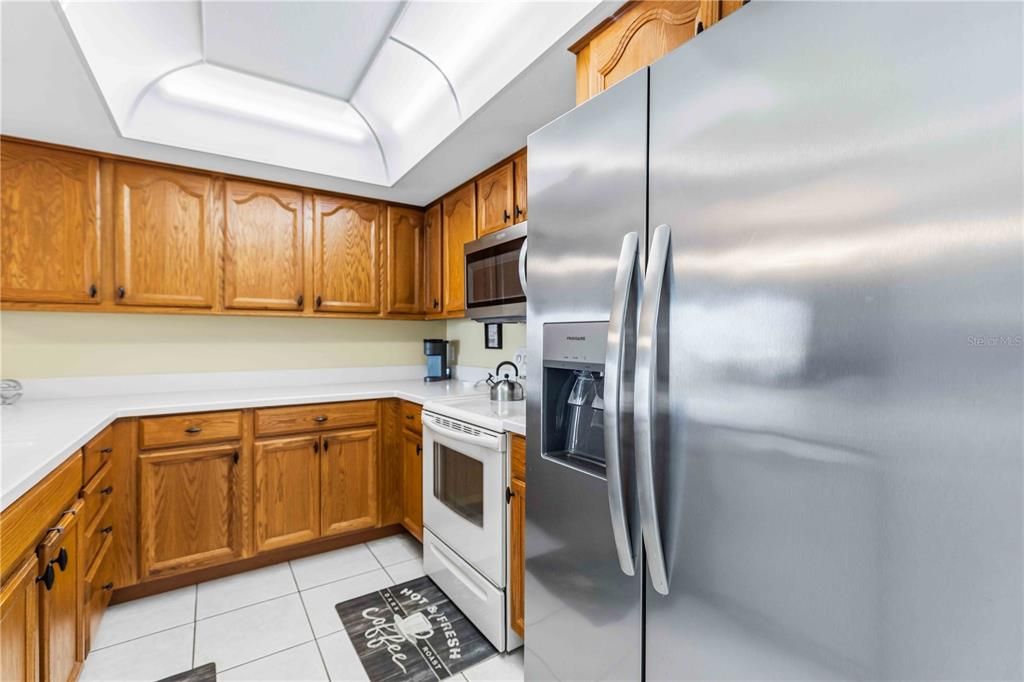 待售: $250,000 (3 贝兹, 2 浴室, 1265 平方英尺)