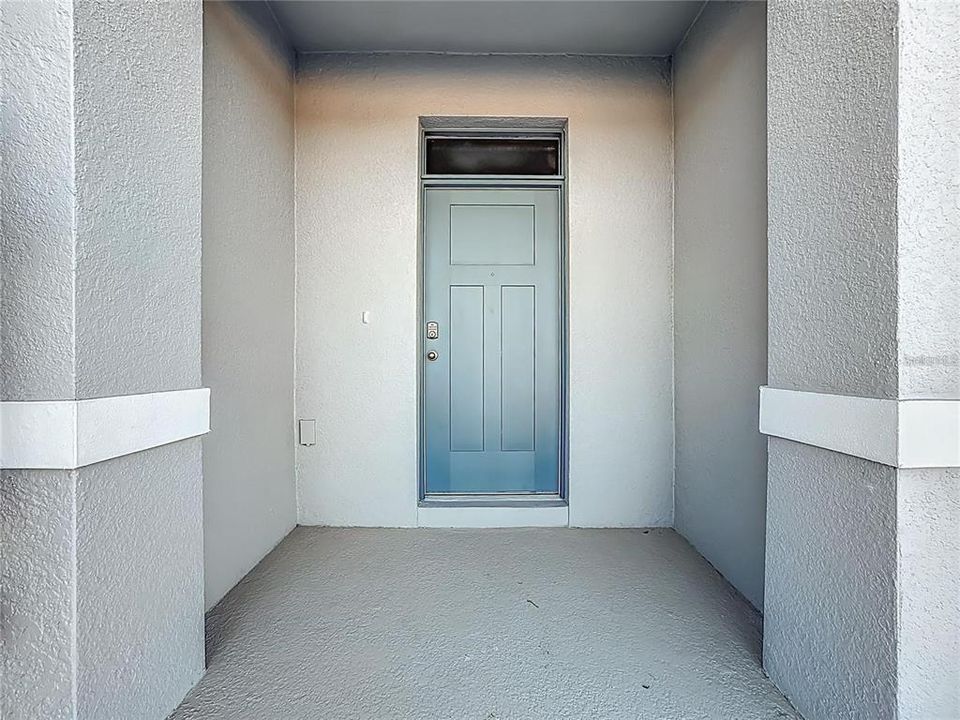 For Rent: $2,000 (3 beds, 2 baths, 1673 Square Feet)