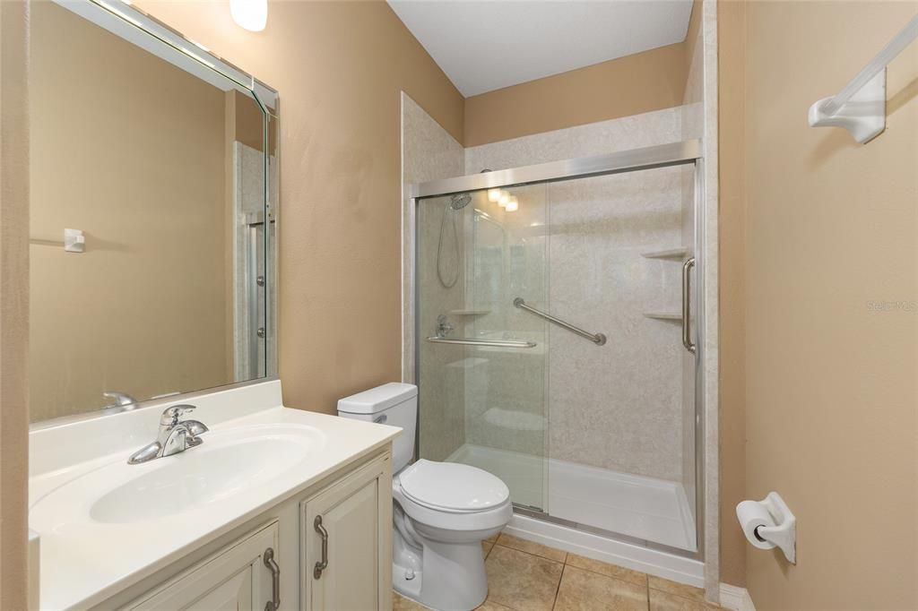 待售: $368,750 (3 贝兹, 2 浴室, 2425 平方英尺)