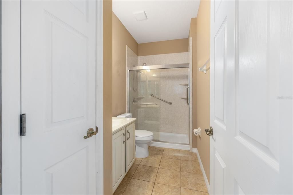 待售: $368,750 (3 贝兹, 2 浴室, 2425 平方英尺)