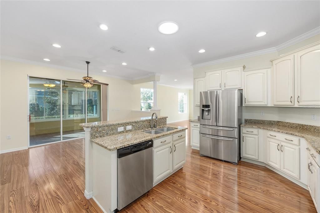 待售: $368,750 (3 贝兹, 2 浴室, 2425 平方英尺)