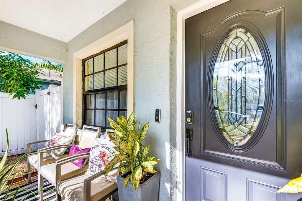 待售: $329,000 (4 贝兹, 2 浴室, 1156 平方英尺)