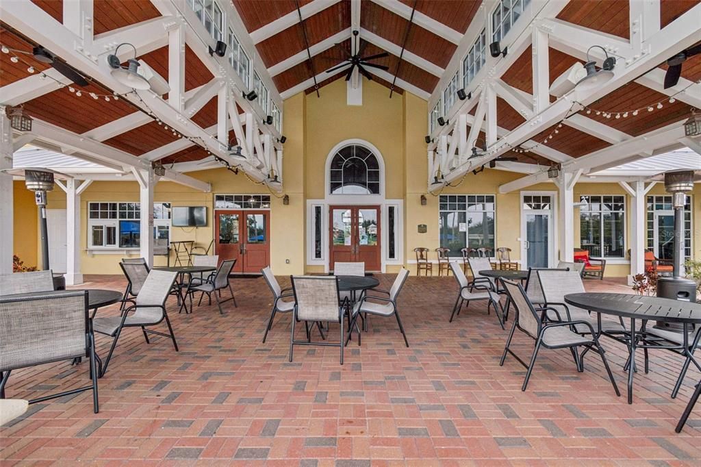 En Venta: $425,000 (4 camas, 2 baños, 2334 Pies cuadrados)