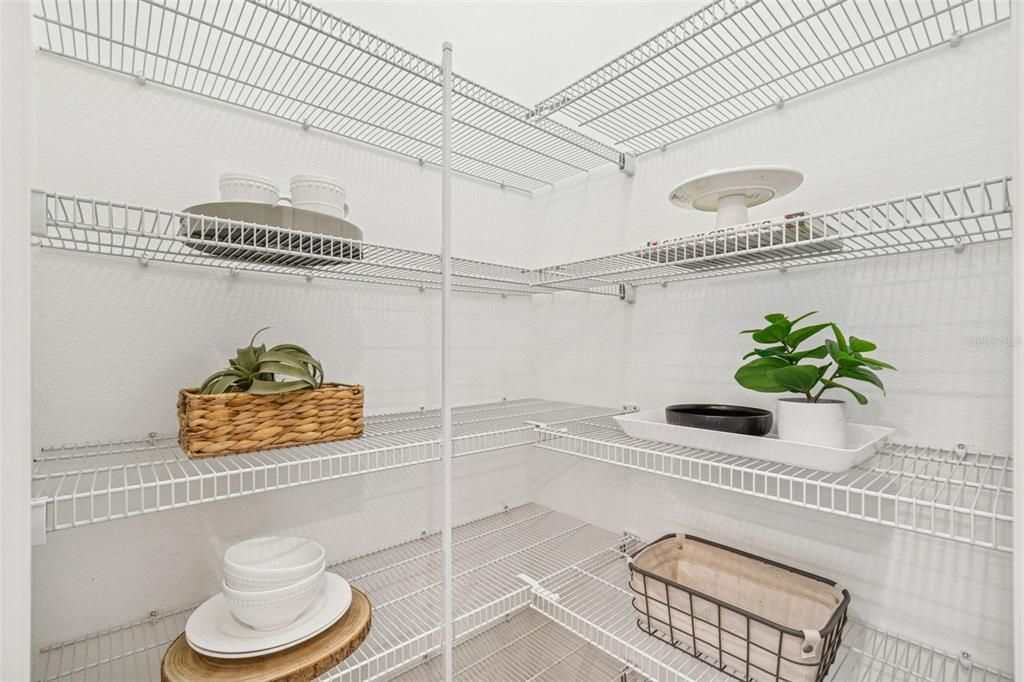 En Venta: $425,000 (4 camas, 2 baños, 2334 Pies cuadrados)