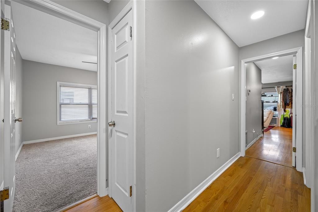 На продажу: $519,900 (4 спален, 2 ванн, 2454 Квадратных фут)