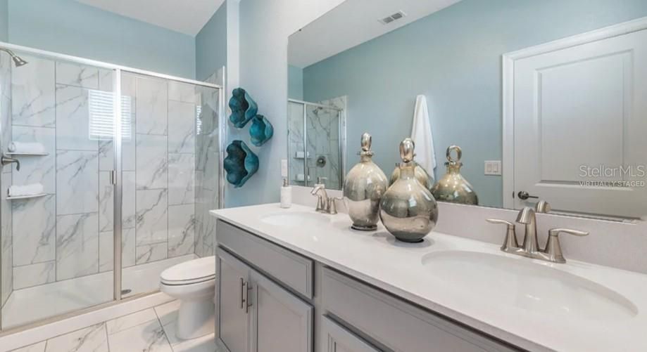 For Sale: $609,990 (6 beds, 5 baths, 3275 Square Feet)