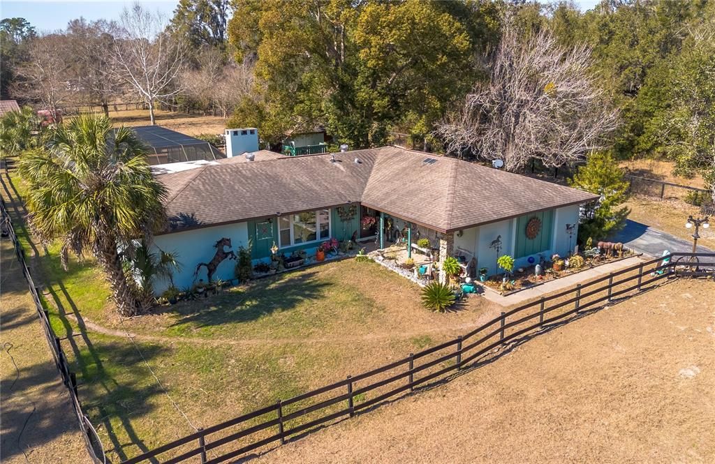 На продажу: $625,000 (3 спален, 2 ванн, 1786 Квадратных фут)