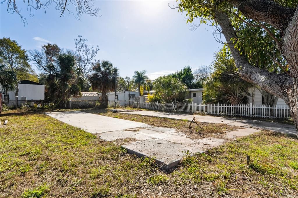 En Venta: $50,000 (0.08 acres)