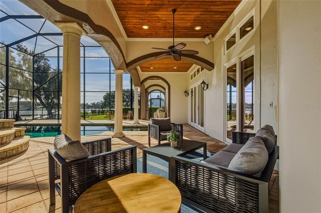 En Venta: $2,500,000 (4 camas, 4 baños, 4822 Pies cuadrados)