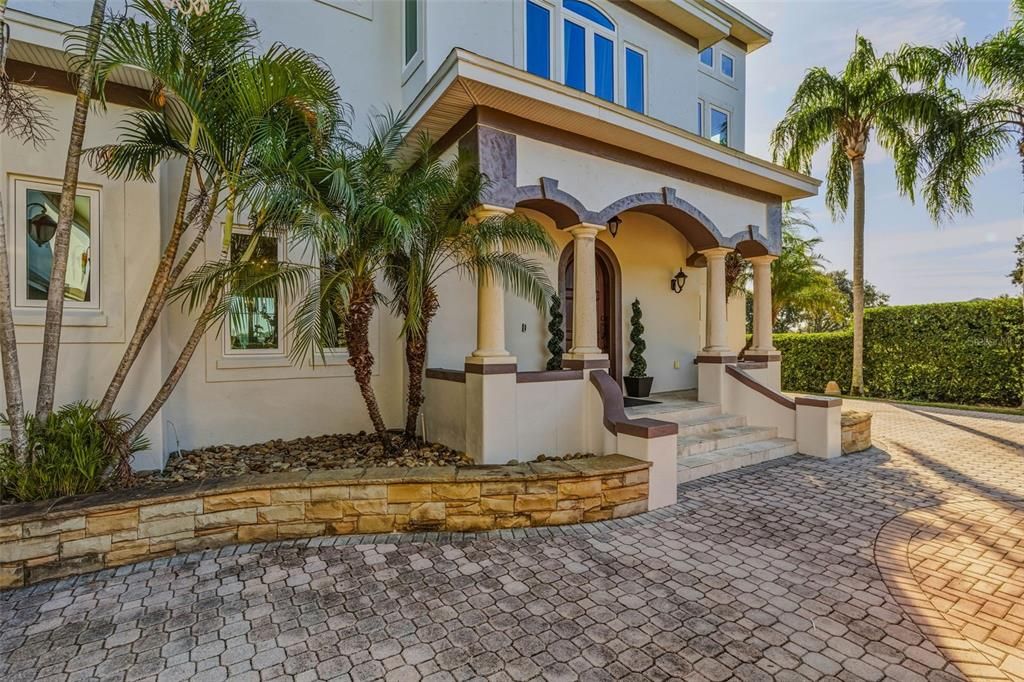 En Venta: $2,500,000 (4 camas, 4 baños, 4822 Pies cuadrados)