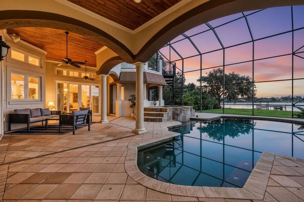 En Venta: $2,500,000 (4 camas, 4 baños, 4822 Pies cuadrados)