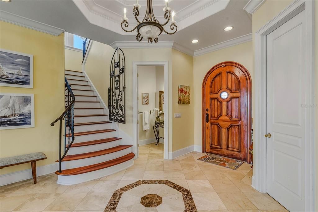 En Venta: $2,500,000 (4 camas, 4 baños, 4822 Pies cuadrados)