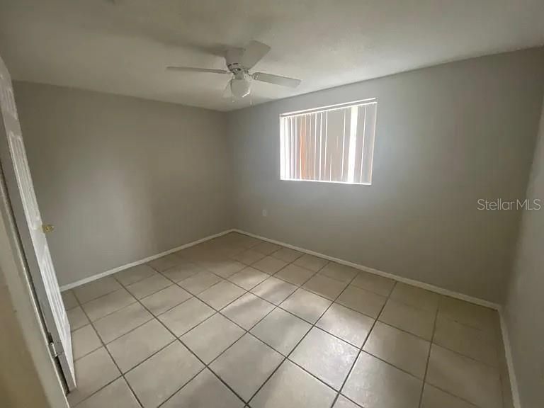 На продажу: $220,000 (2 спален, 2 ванн, 874 Квадратных фут)