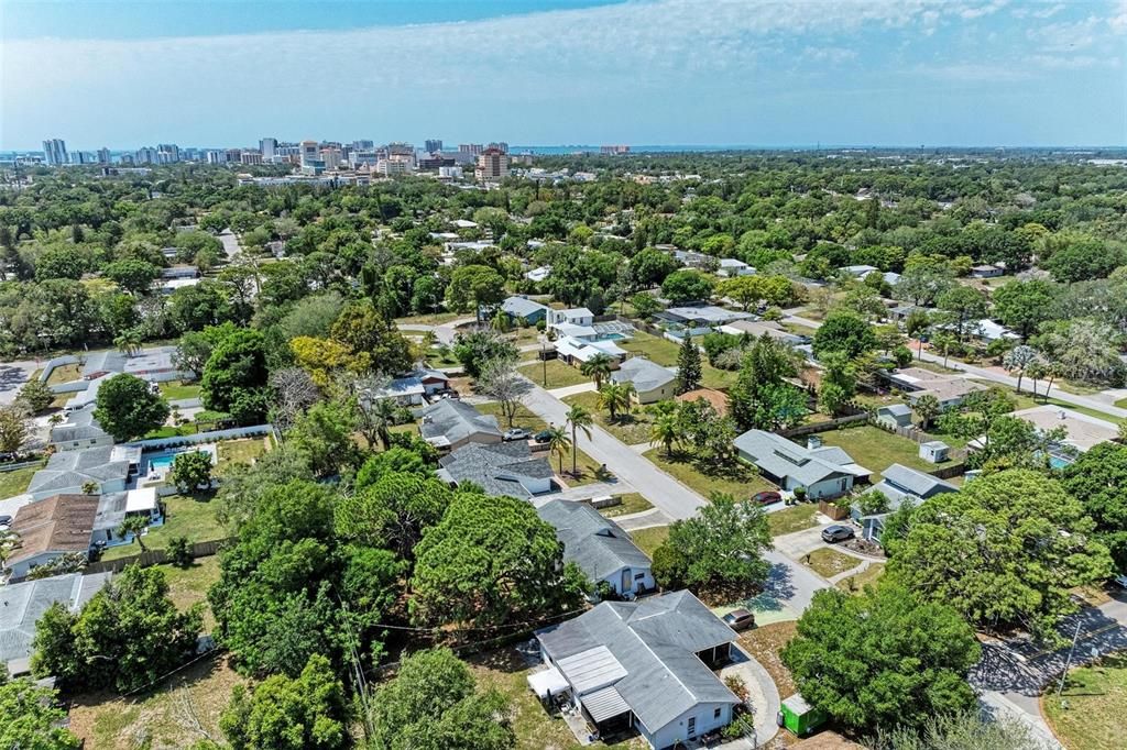 For Sale: $475,000 (3 beds, 2 baths, 1433 Square Feet)