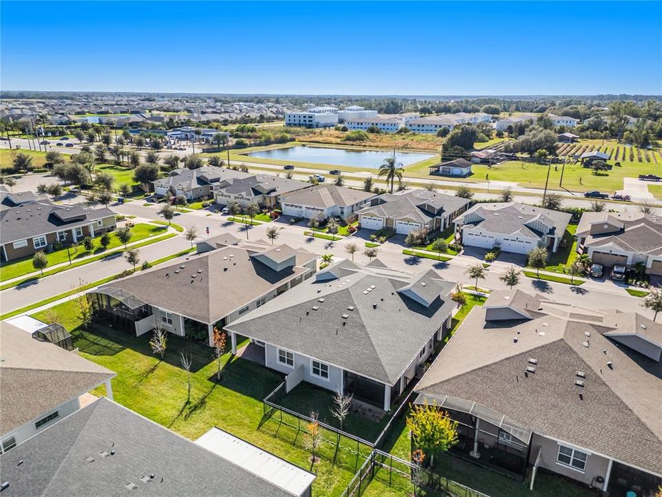 For Sale: $327,500 (2 beds, 2 baths, 1464 Square Feet)