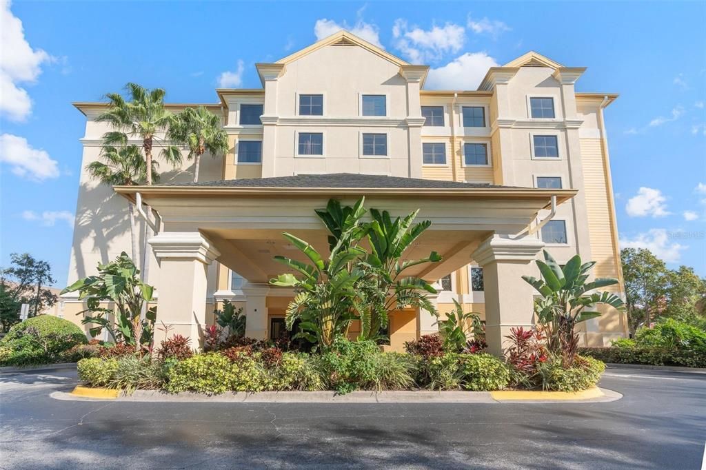 For Sale: $135,000 (1 beds, 1 baths, 542 Square Feet)