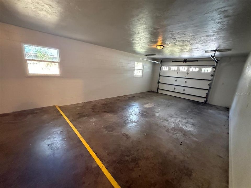 En Venta: $245,000 (3 camas, 2 baños, 1122 Pies cuadrados)