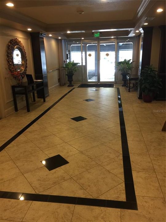 В аренду: $1,950 (0 спален, 1 ванн, 530 Квадратных фут)