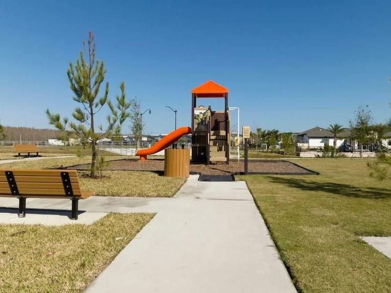 For Sale: $570,000 (5 beds, 4 baths, 2168 Square Feet)