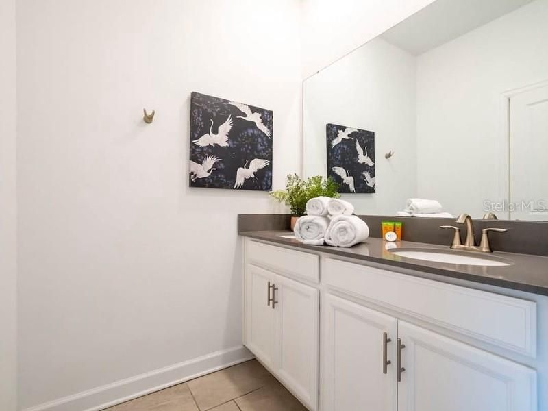 For Sale: $570,000 (5 beds, 4 baths, 2168 Square Feet)