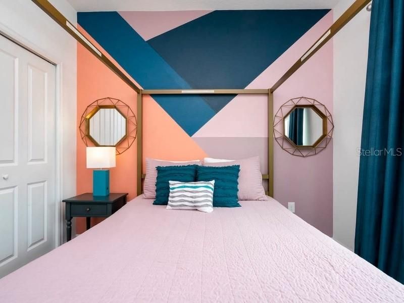 For Sale: $570,000 (5 beds, 4 baths, 2168 Square Feet)