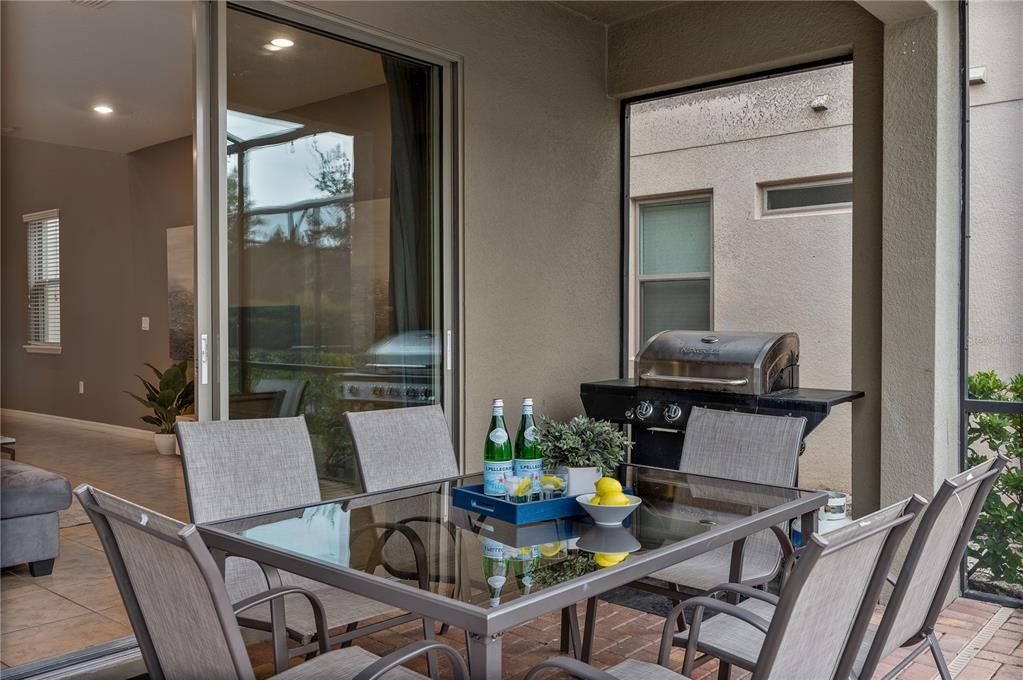 For Rent: $2,899 (5 beds, 4 baths, 2492 Square Feet)