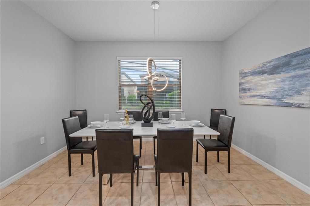 For Rent: $2,899 (5 beds, 4 baths, 2492 Square Feet)