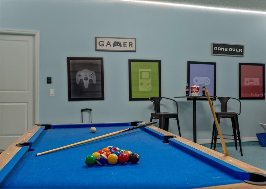 For Rent: $2,899 (5 beds, 4 baths, 2492 Square Feet)