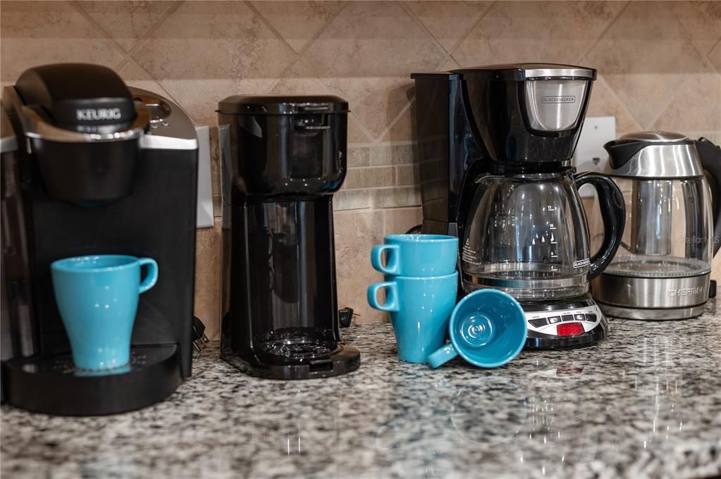 For Rent: $2,899 (5 beds, 4 baths, 2492 Square Feet)