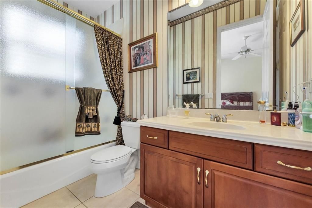 En Renta: $7,775 (5 camas, 5 baños, 4250 Pies cuadrados)