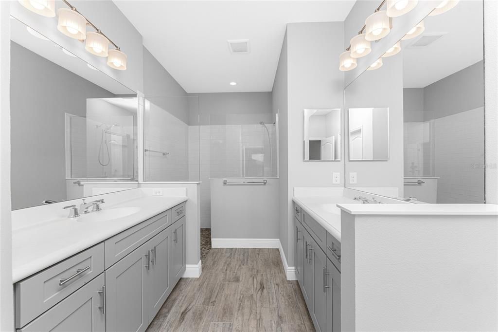 For Sale: $379,900 (3 beds, 2 baths, 1845 Square Feet)