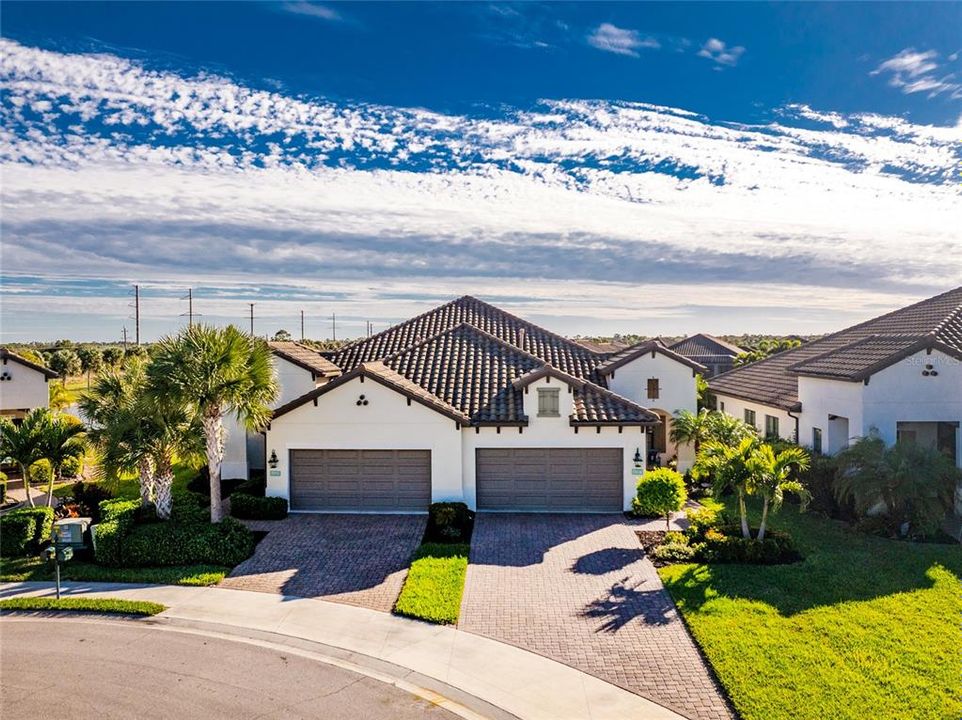 For Sale: $379,900 (3 beds, 2 baths, 1845 Square Feet)