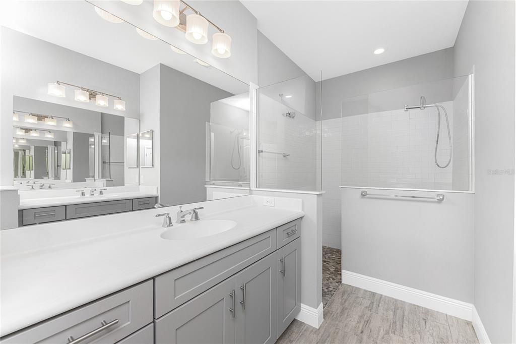 For Sale: $379,900 (3 beds, 2 baths, 1845 Square Feet)