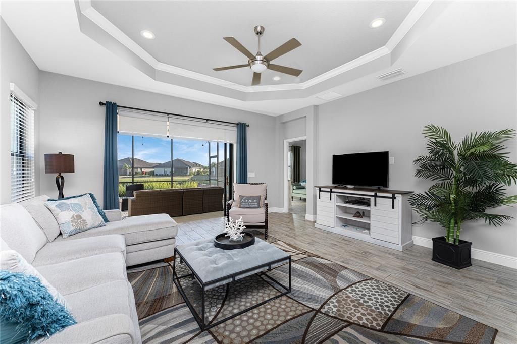 For Sale: $379,900 (3 beds, 2 baths, 1845 Square Feet)