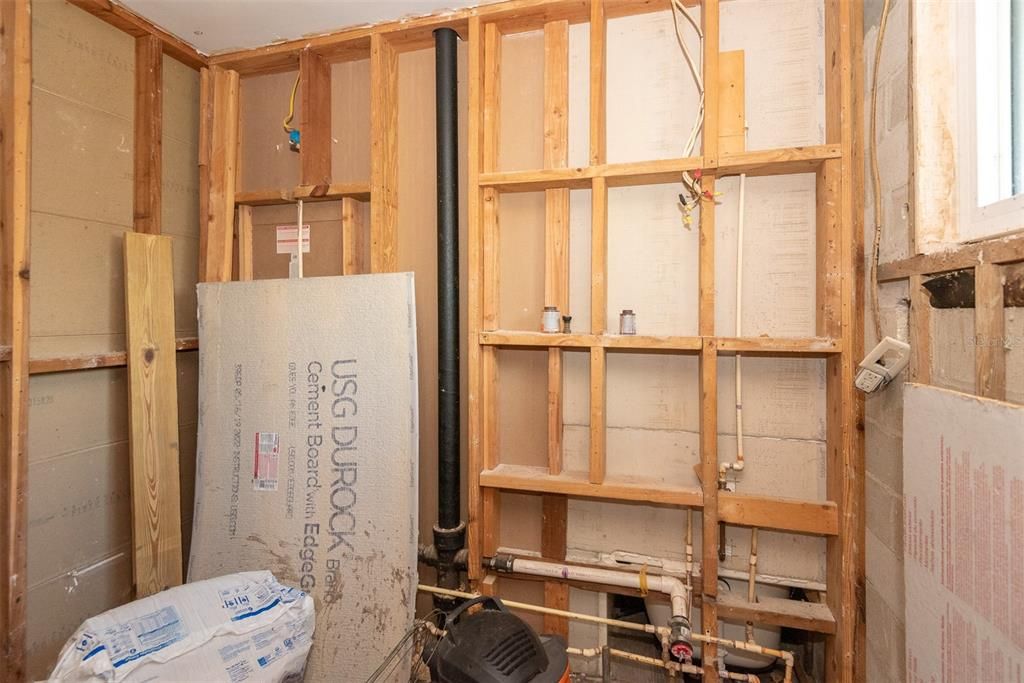 На продажу: $228,000 (3 спален, 2 ванн, 1948 Квадратных фут)